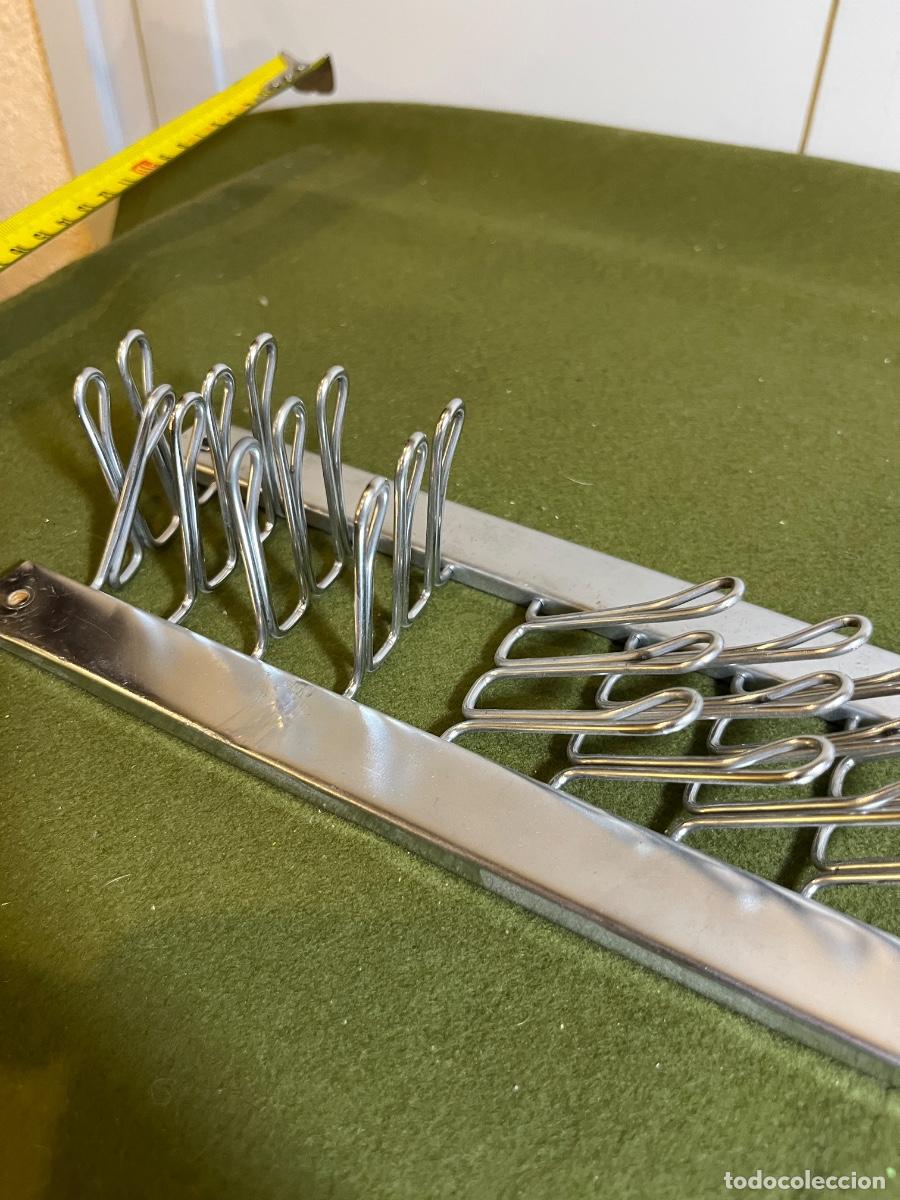 Vintage: Corbatero vintage met&aacute;lico para armario &ndash; Organizador de corbatas de pared o interior de puerta &ndash; A&ntilde;
