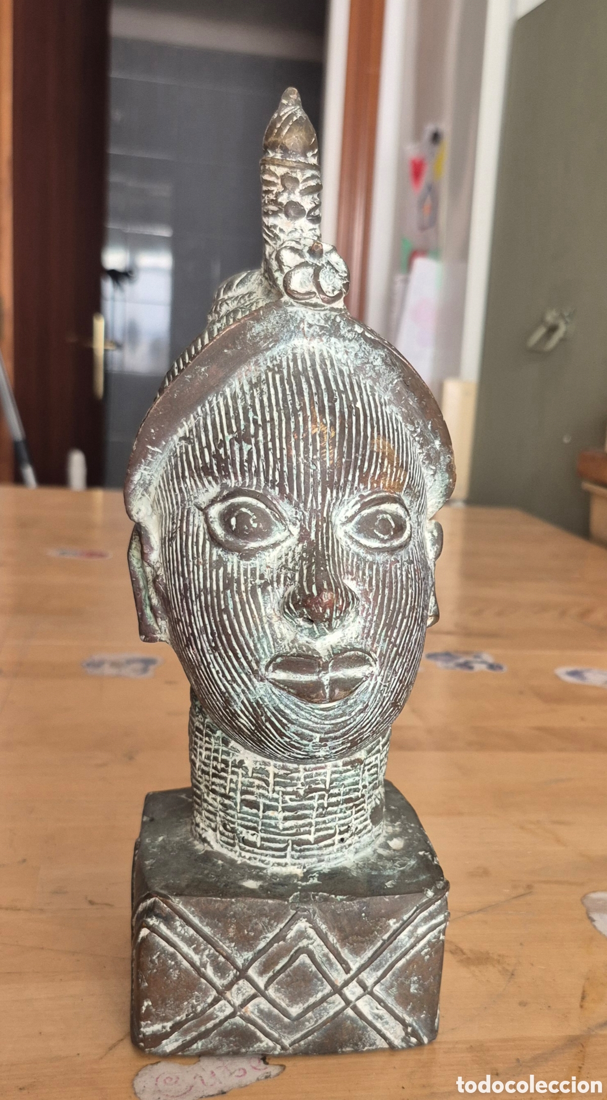 Vintage: Escultura. Cabeza de bronce estilo arte real de ife Nigeria
