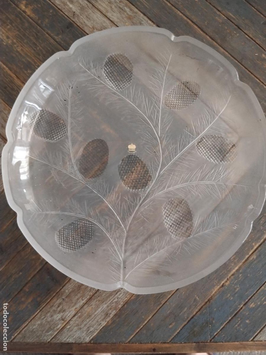 Vintage: Frutero de cristal con decoraci&oacute;n de pi&ntilde;as &ndash; vintage