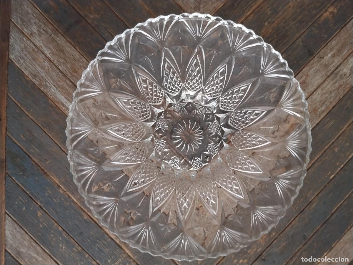 Vintage: Frutero de cristal tallado &ndash; dise&ntilde;o geom&eacute;trico vintage