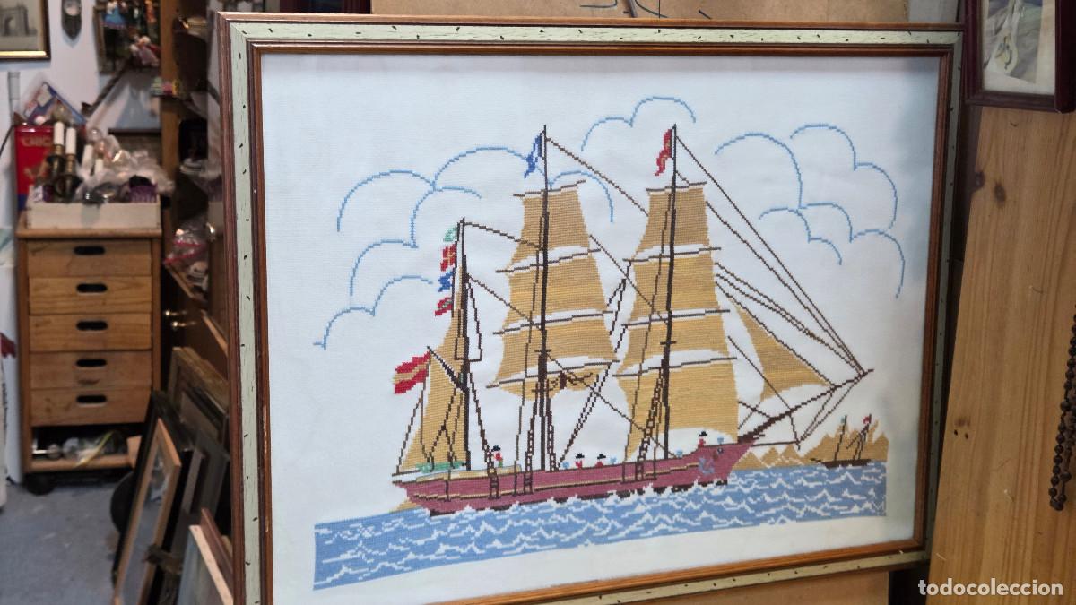 Vintage: cuadro con barco a punto de cruz