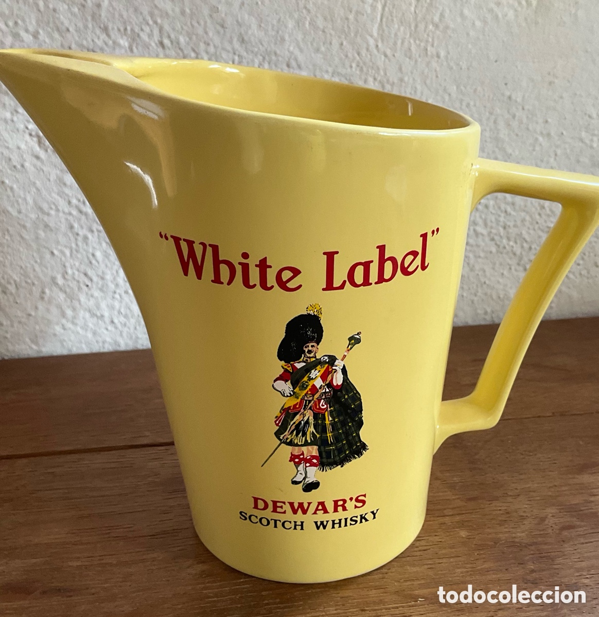 Vintage: Dewar's Scotch Whisky water jar, jarra