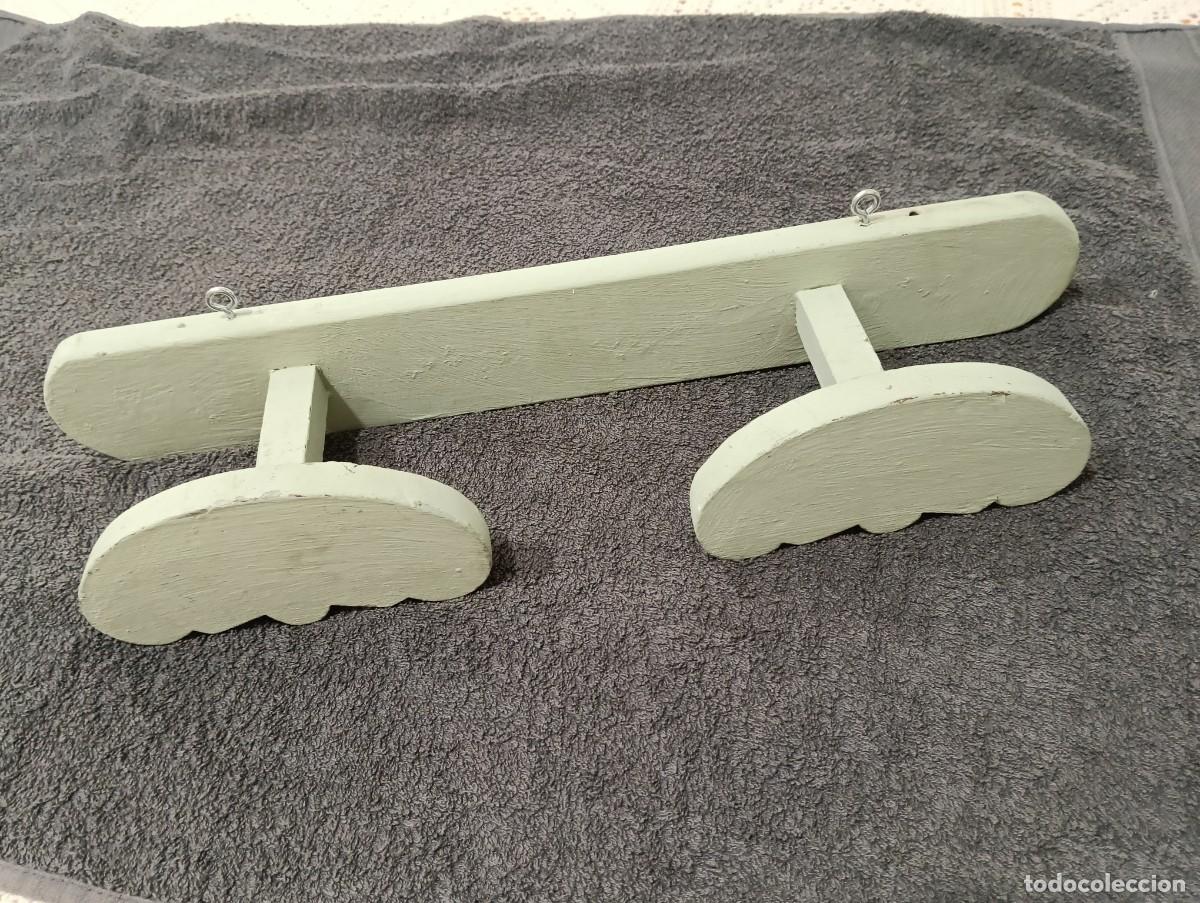 Vintage: Antiguo Perchero Colgador De Pared R&uacute;stico En Madera Pintada - Dos Servicios - Decoraci&oacute;n Vintage