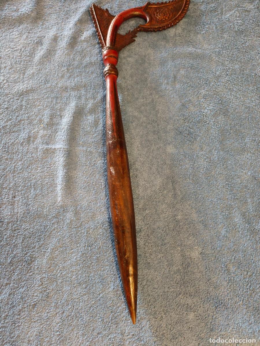 Vintage: hacha de madera a identificar, de mi coleccion particular. - Foto 1