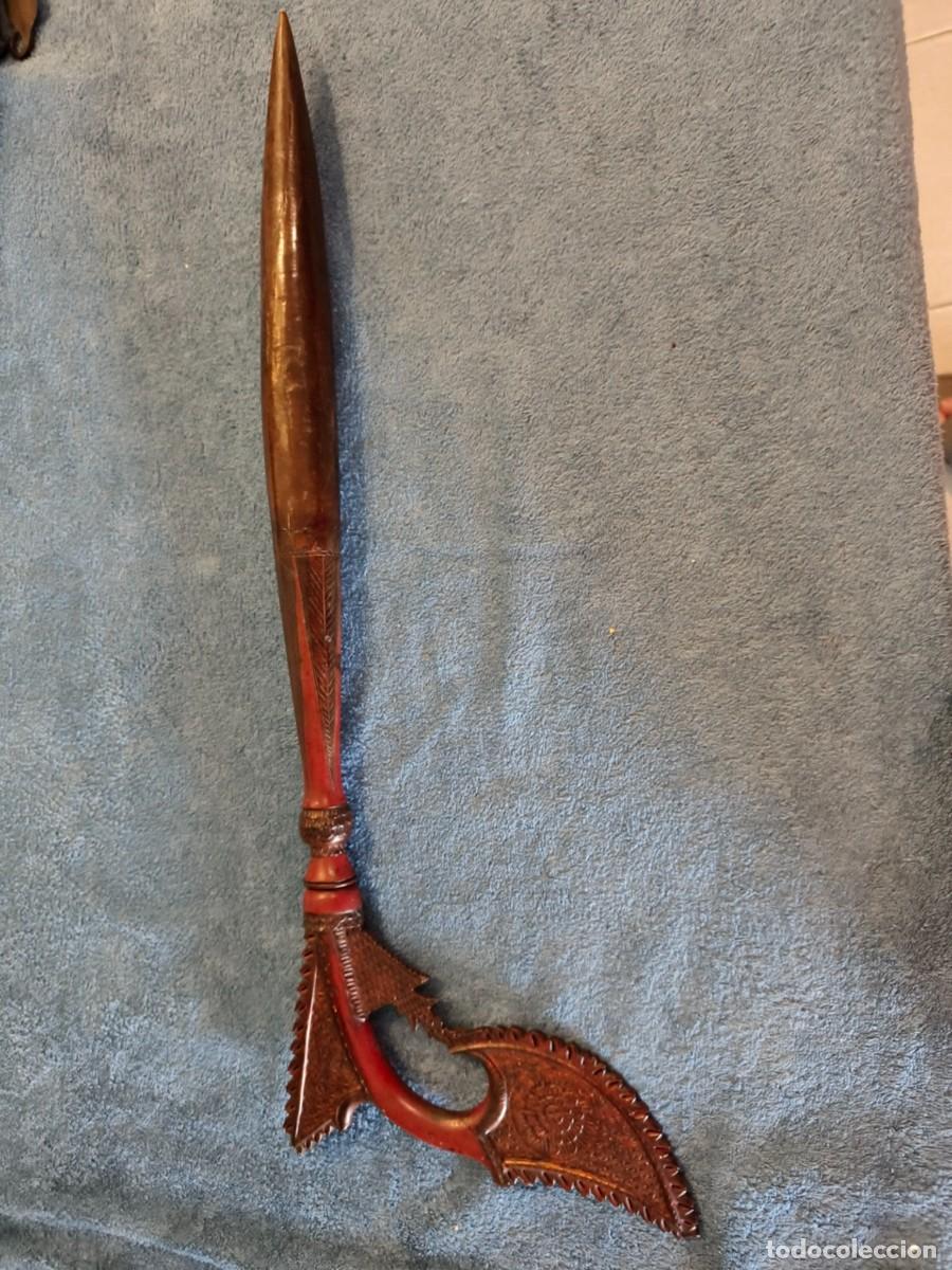 Vintage: hacha de madera a identificar, de mi coleccion particular. - Foto 3