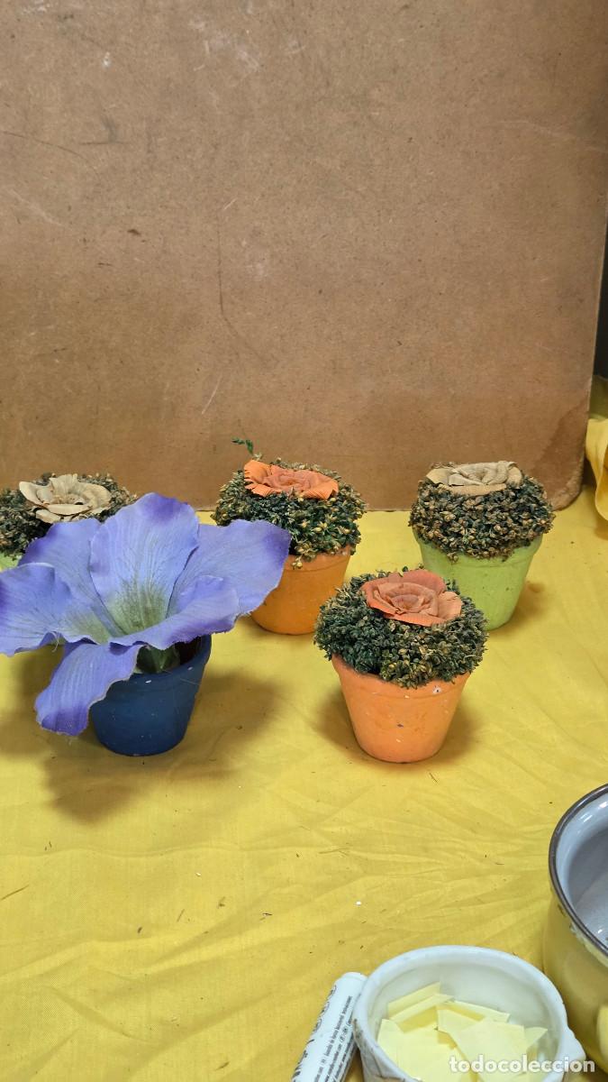 Vintage: 5 peque&ntilde;as macetas con flores secas
