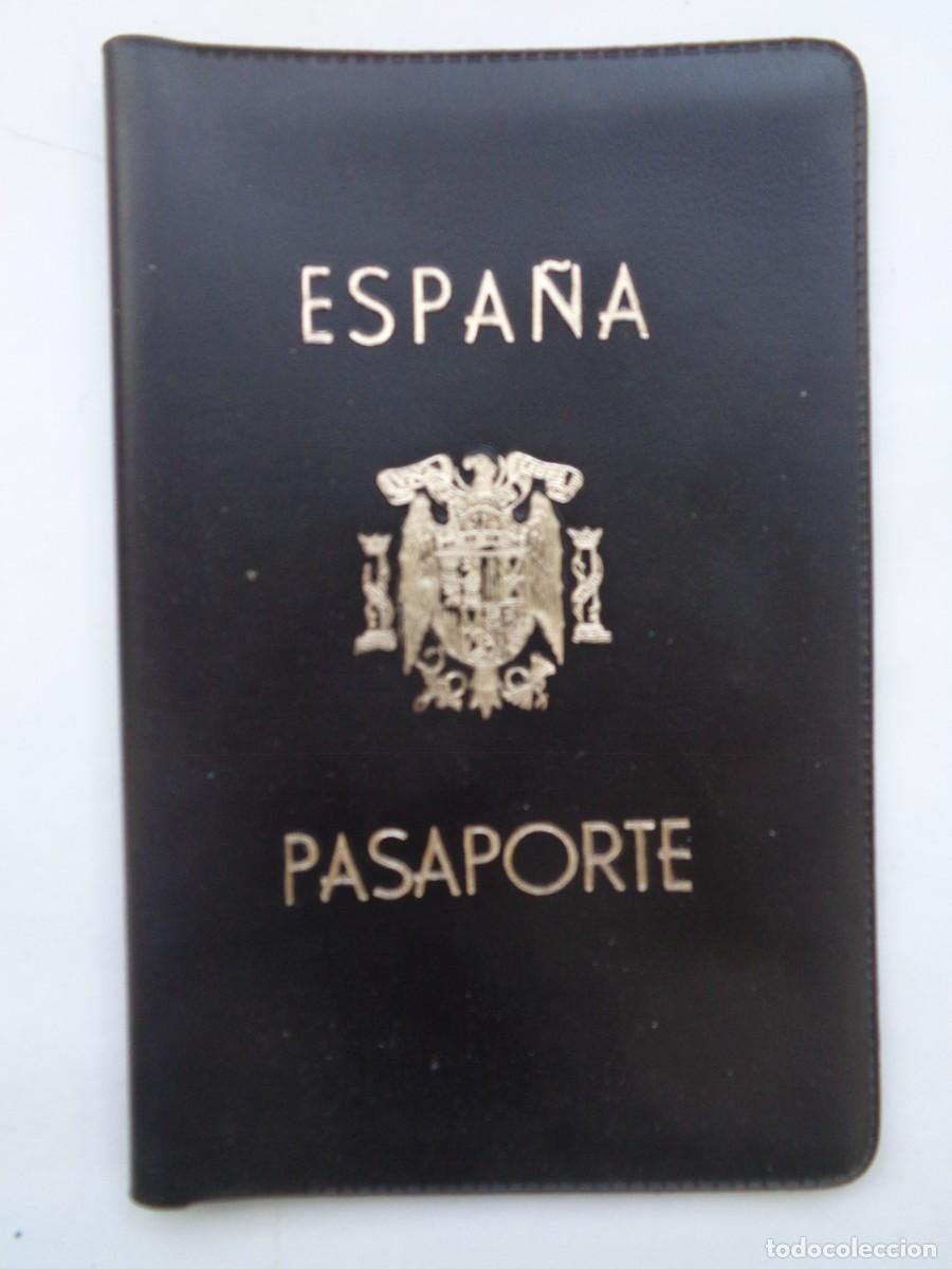 Vintage: FUNDA PARA EL PASAPORTE DE ESPA&Ntilde;A CON AGUILA DE SAN JUAN . OBSEQUIO DE BANCO CENTRAL