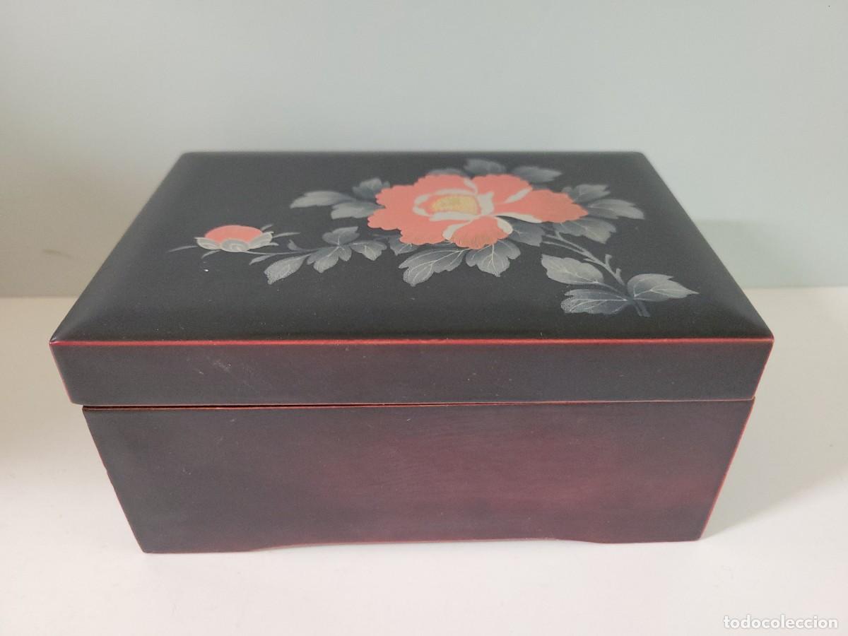 Vintage: Caja, joyero lacado musical japon&eacute;s