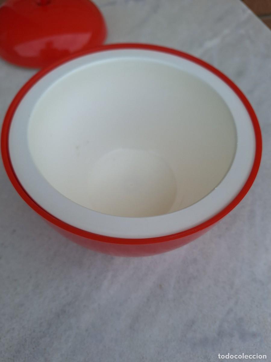 Vintage: Cubitera de pl&aacute;stico RAER - Foto 3