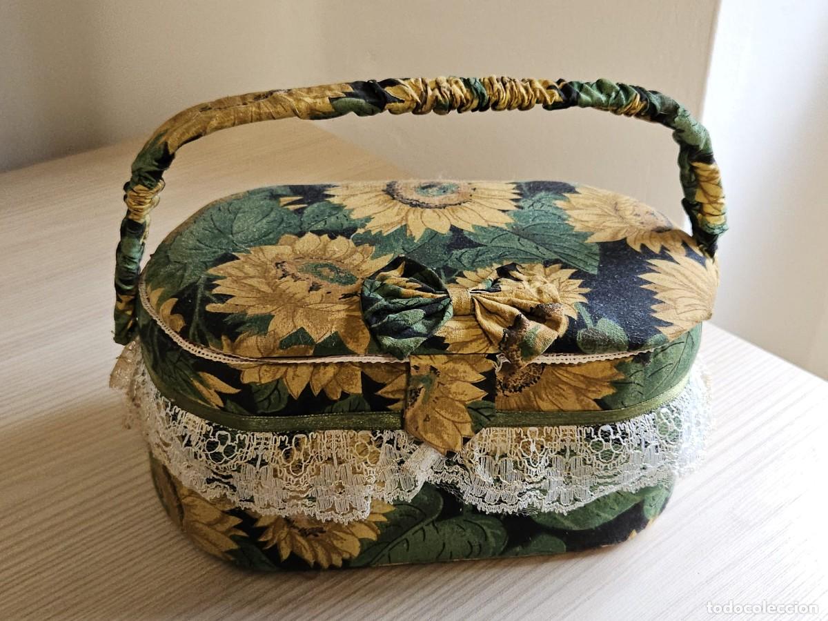 Vintage: Costurero vintage tela girasoles, como nuevo