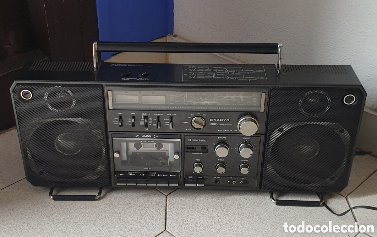 Vintage: RADIOGRABADORA SANYO M 9998 K
