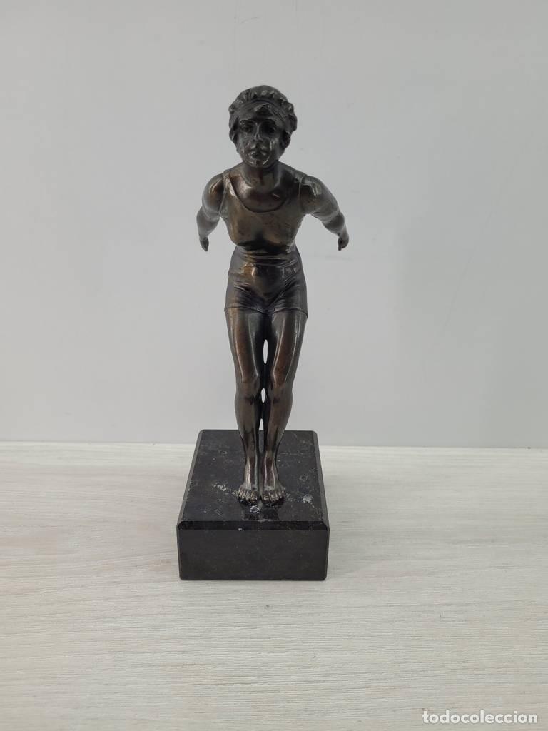 Vintage: FIGURA DE MUJER NADADORA - Foto 2