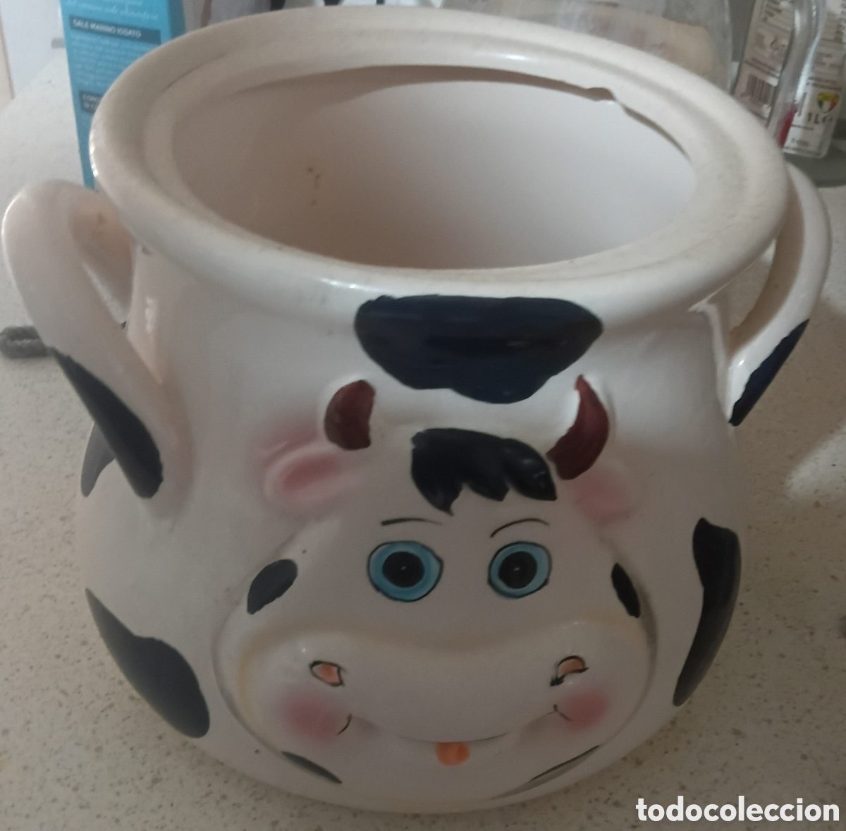 Vintage: Cute Hand-Painted Cow Ceramic Cookie Jar