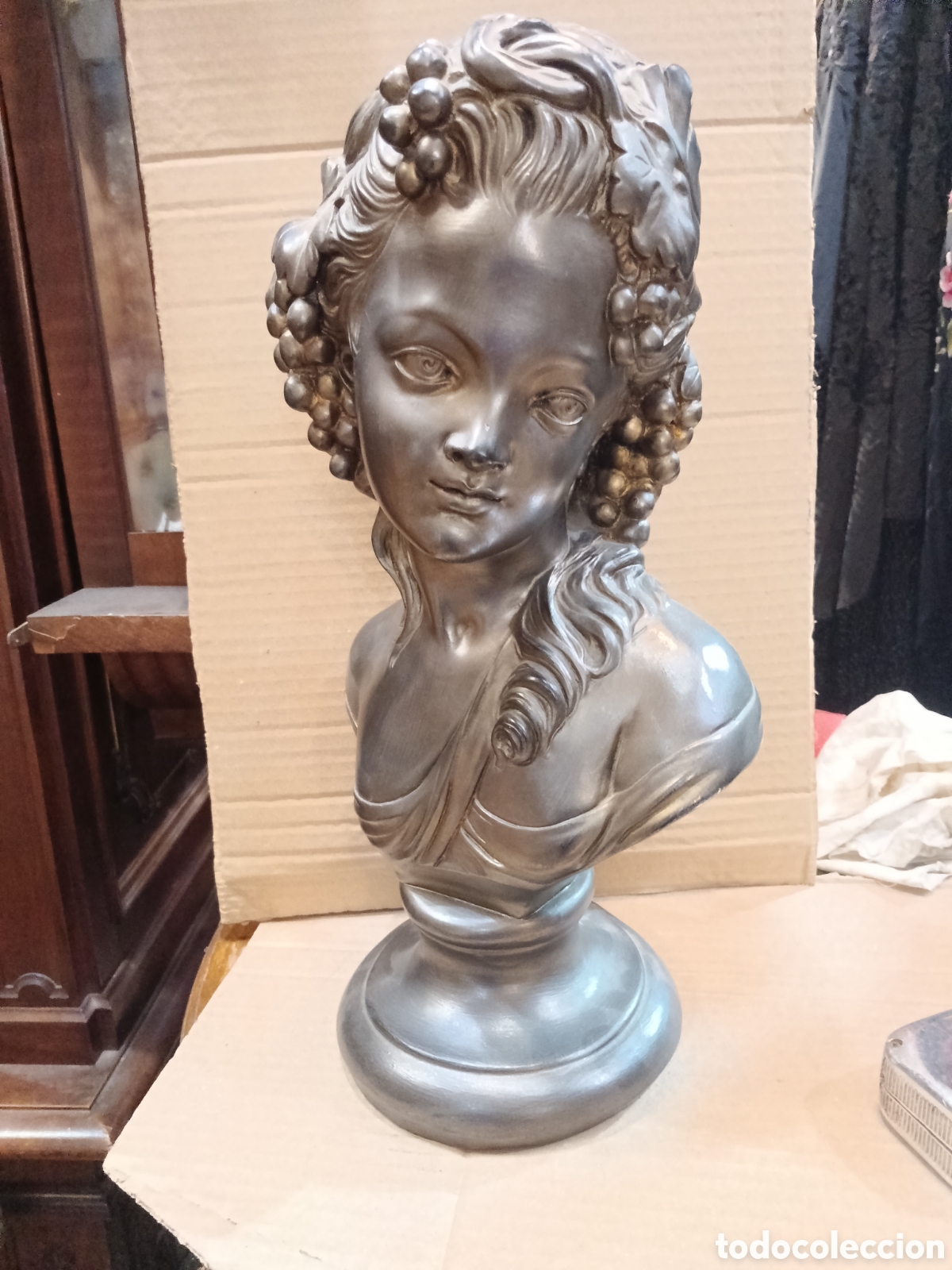 Vintage: Busto de joven a&ntilde;os 60 en escayola