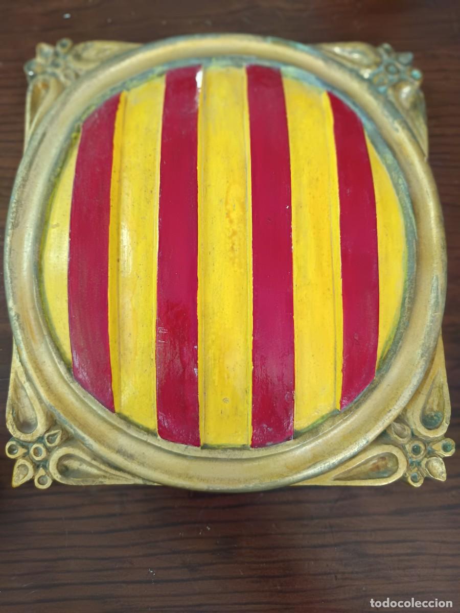 Vintage: Insignia de la Generalitat de Catalunya