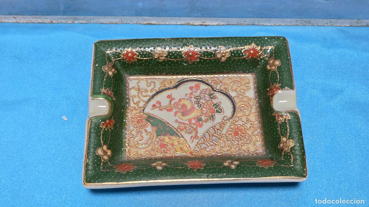 Vintage: cenicero de ceramica oriental