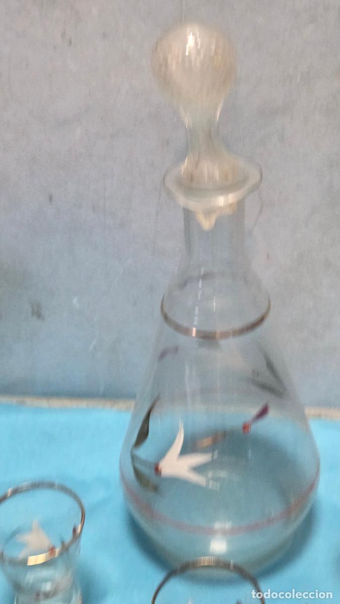 Vintage: botella y vasos de cristal - Foto 3