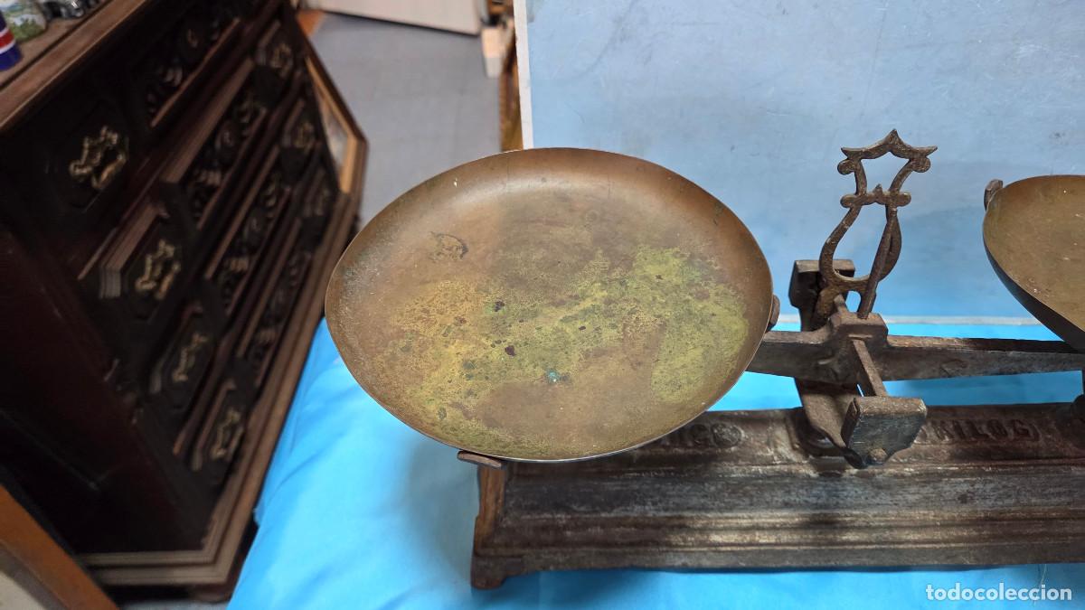 Vintage: balanza antigua de 5 kilos - Foto 2