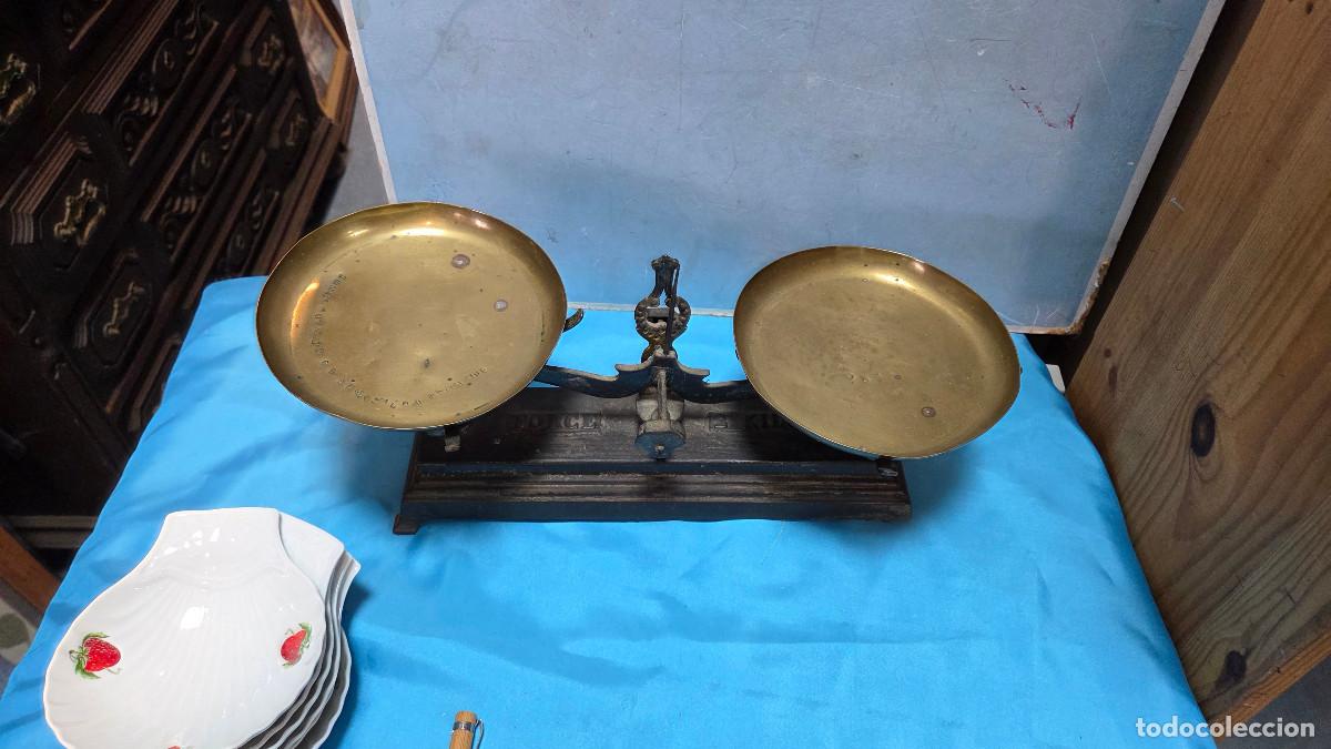 Vintage: balanza antigua de 2 kilos