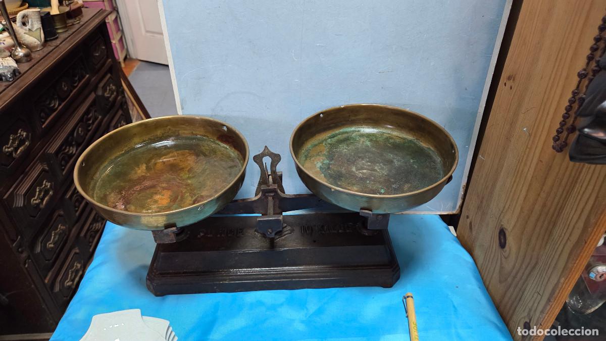 Vintage: balanza antigua de 5 kilos
