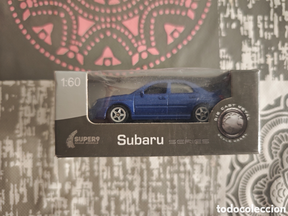 Vintage: Coche Subaru nuevo metal
