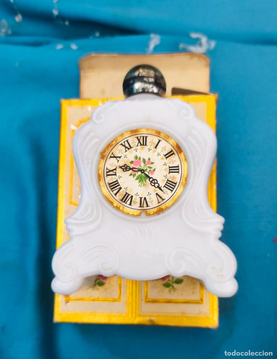 Vintage: Frasco Perfume Vintage Reloj Avon A&ntilde;os 70