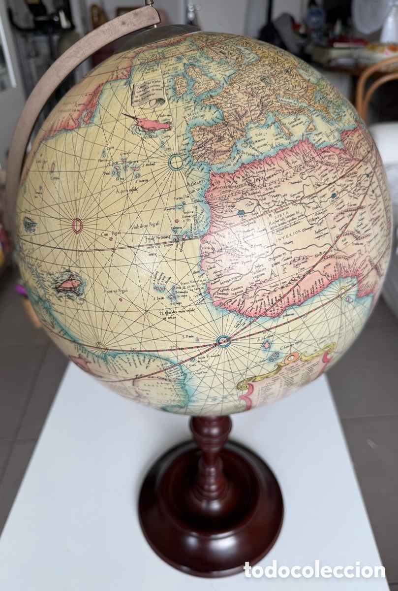 Vintage: Globo terraqueo estilo antiguo