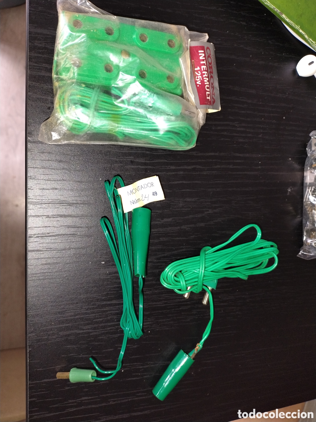 Vintage: Regleta antigua m&aacute;s dos cables para bombillas