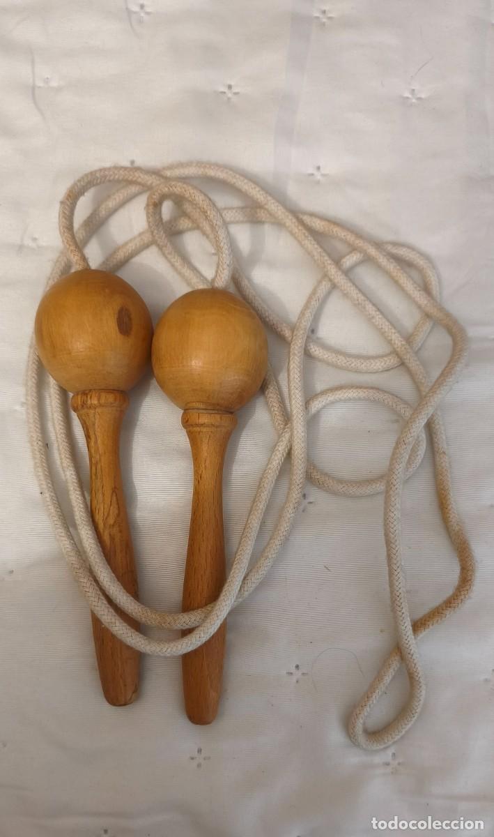 Vintage: Cuerdas de saltar de madera vintage - Foto 3