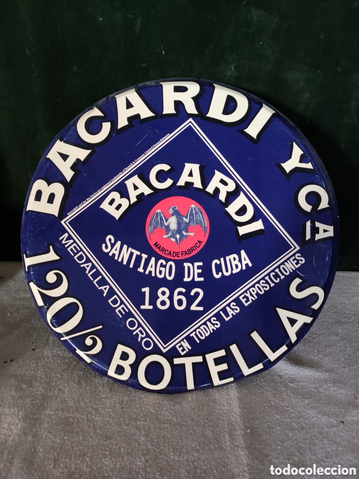 Vintage: Chapa publicitaria Bacardi