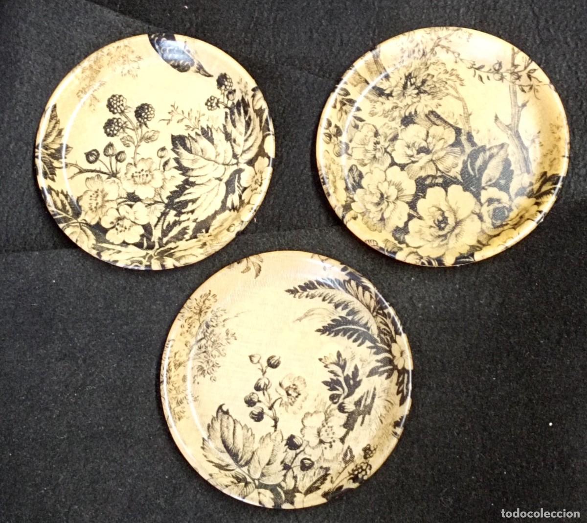 Vintage: Tres platos de pan, poli&eacute;ster. Vintage.