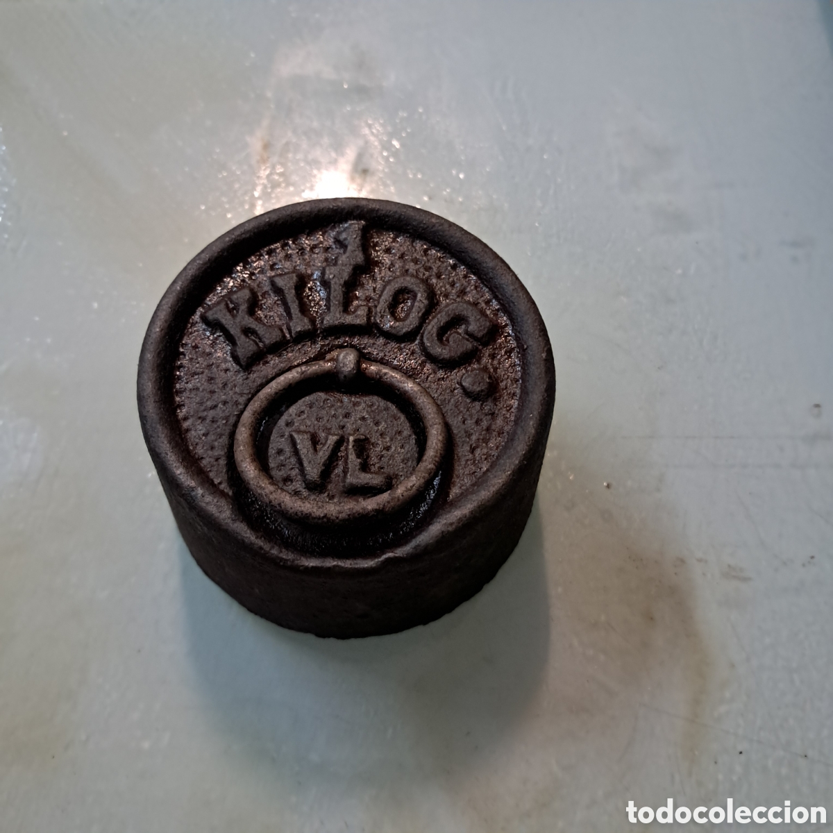 Vintage: Pesa 1 kilo en hierro fundido - Foto 1