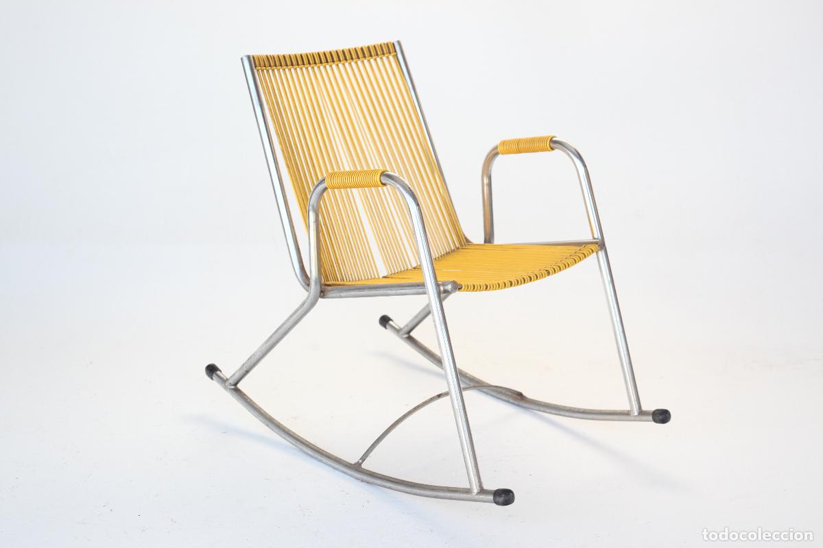 Vintage: mecedora infantil vintage scoubidou plastico amarillo a&ntilde;os 70 retro Francia