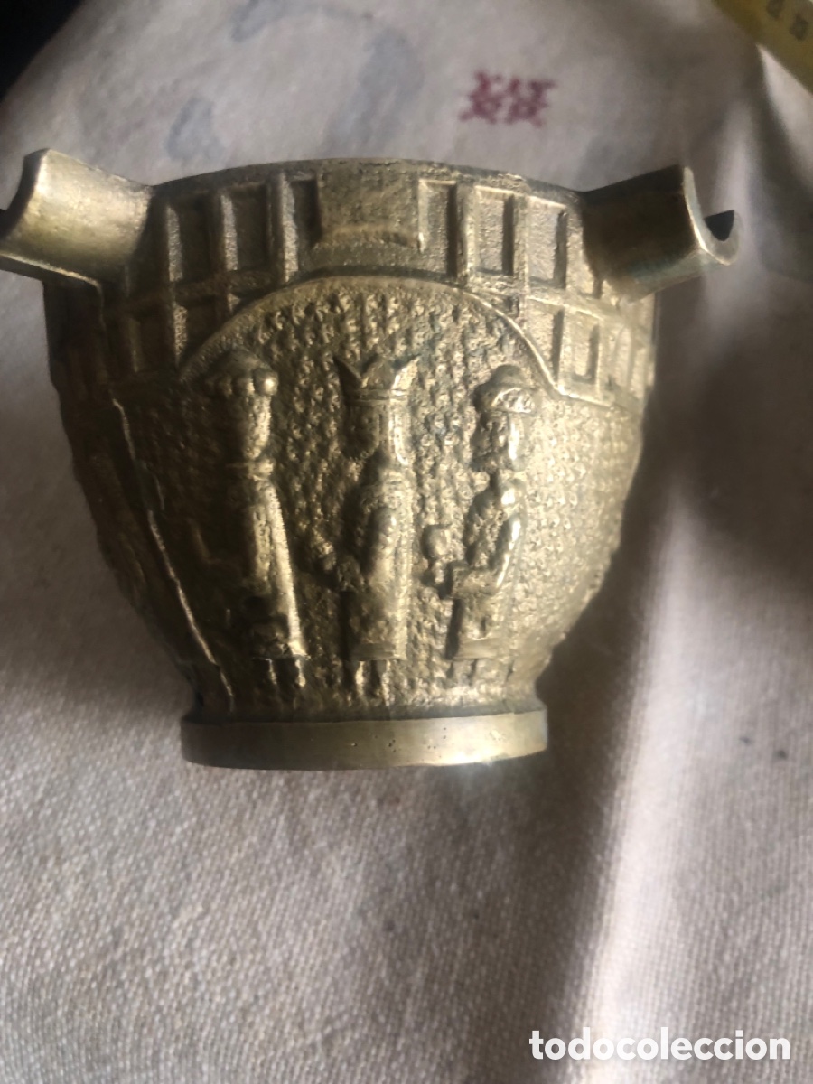 Vintage: cenicero de lat&oacute;n con forma de mortero - Foto 4