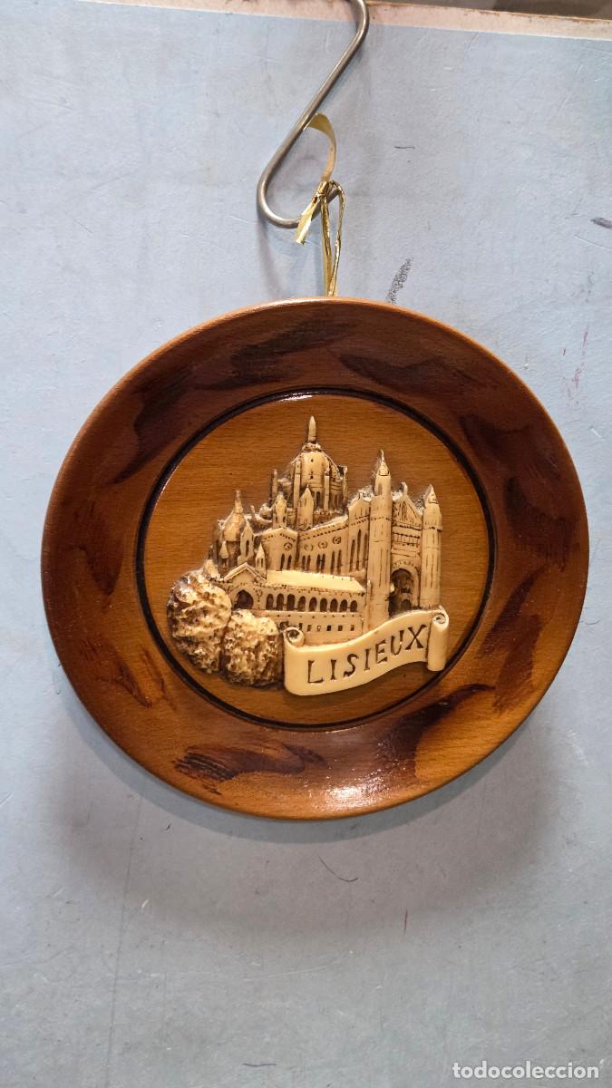 Vintage: plato de madera decorativo