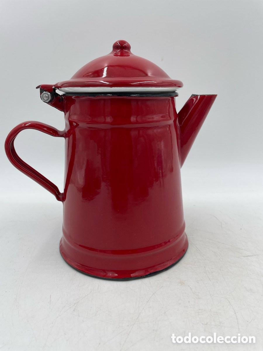 Vintage: Jarra cafetera esmaltada. Vintage original. Metal esmaltado rojo.
