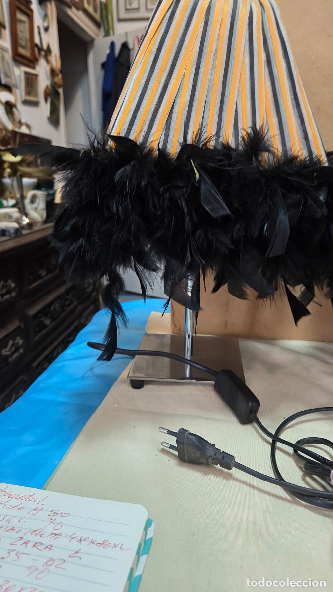 Vintage: 2 lamparas de mesa cromadas y con plumas - Foto 3