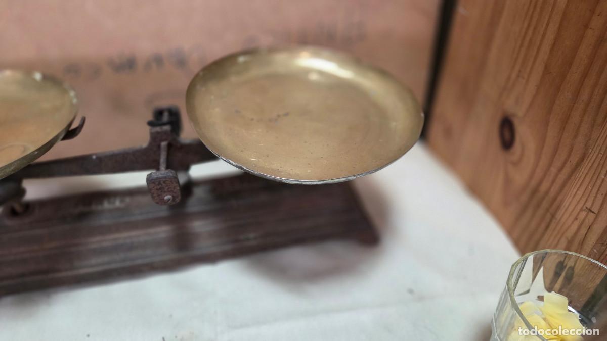 Vintage: balanza antigua de 2 kilos - Foto 3