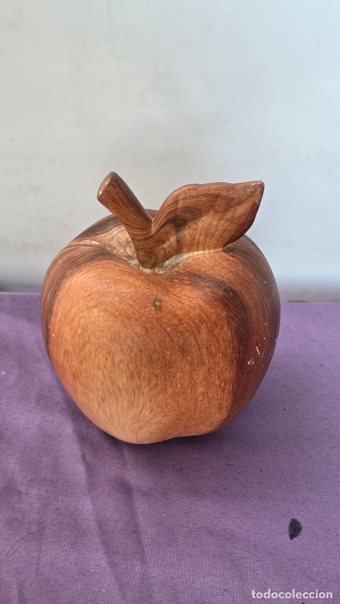 Vintage: figura manzana de ceramica