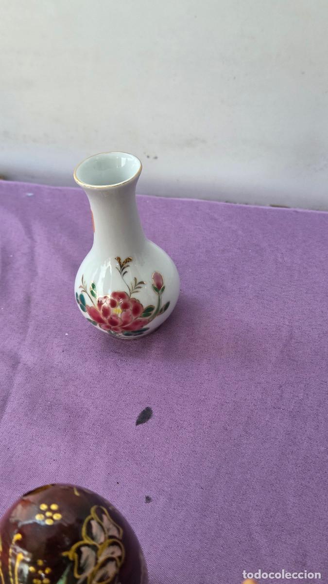 Vintage: peque&ntilde;o jarron de porcelana