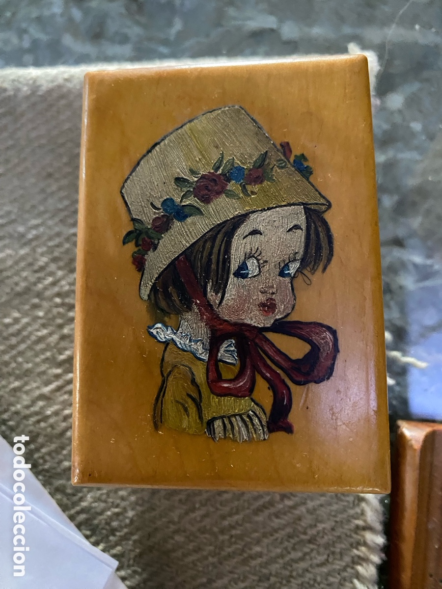 Vintage: Precioso joyero vintage de madera &ndash; Ni&ntilde;a &rdquo;Big Eyes&rdquo; pintada a mano (A&ntilde;os 60/70)