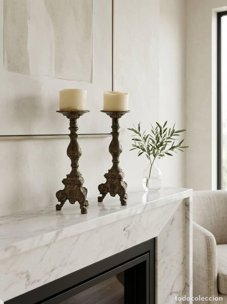 Vintage: PAREJA DE CANDELABROS BRONCE