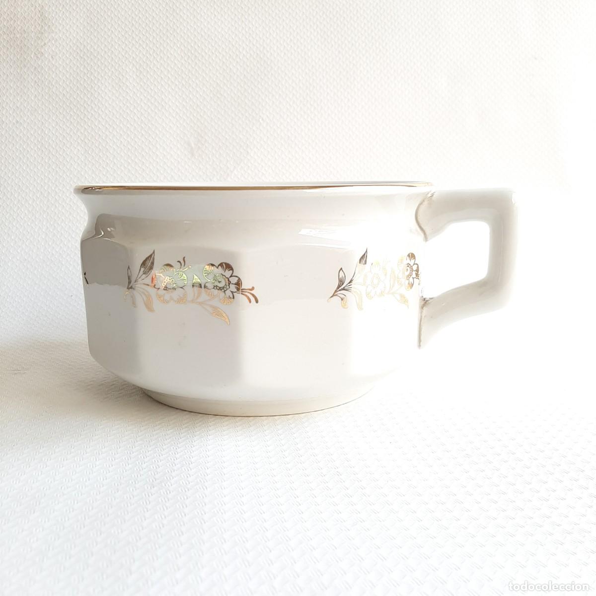 Vintage: Antico vaso in ceramica con decorazioni floreali color oro dimensioni&nbsp; 19 x 11 cm. vintage