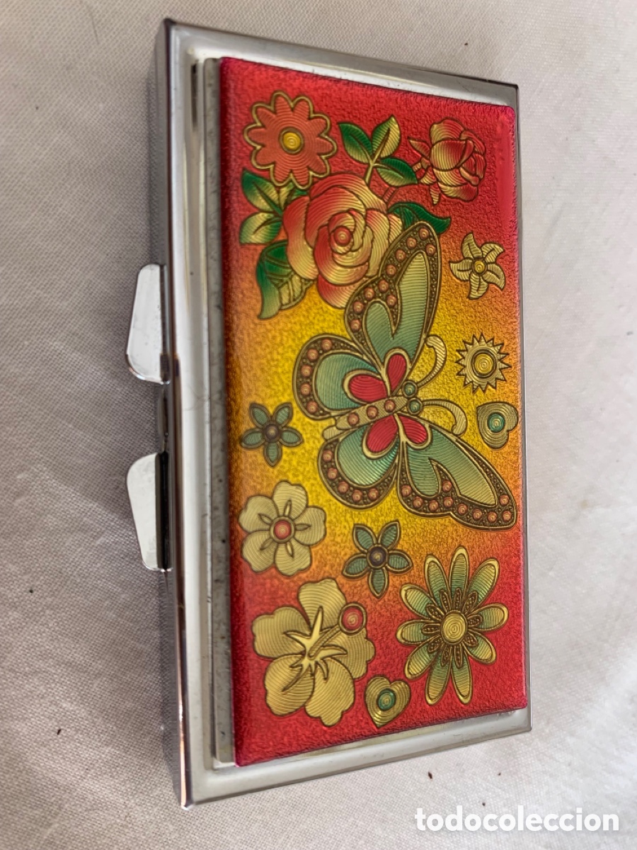 Vintage: Estuche Met&aacute;lico vintage