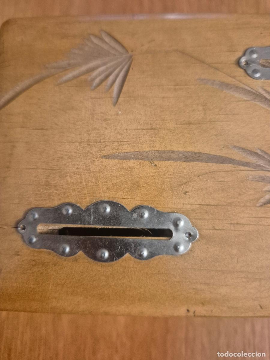 Vintage: CAJA DE MADERA HUCHA CON LLAVE. - Foto 7