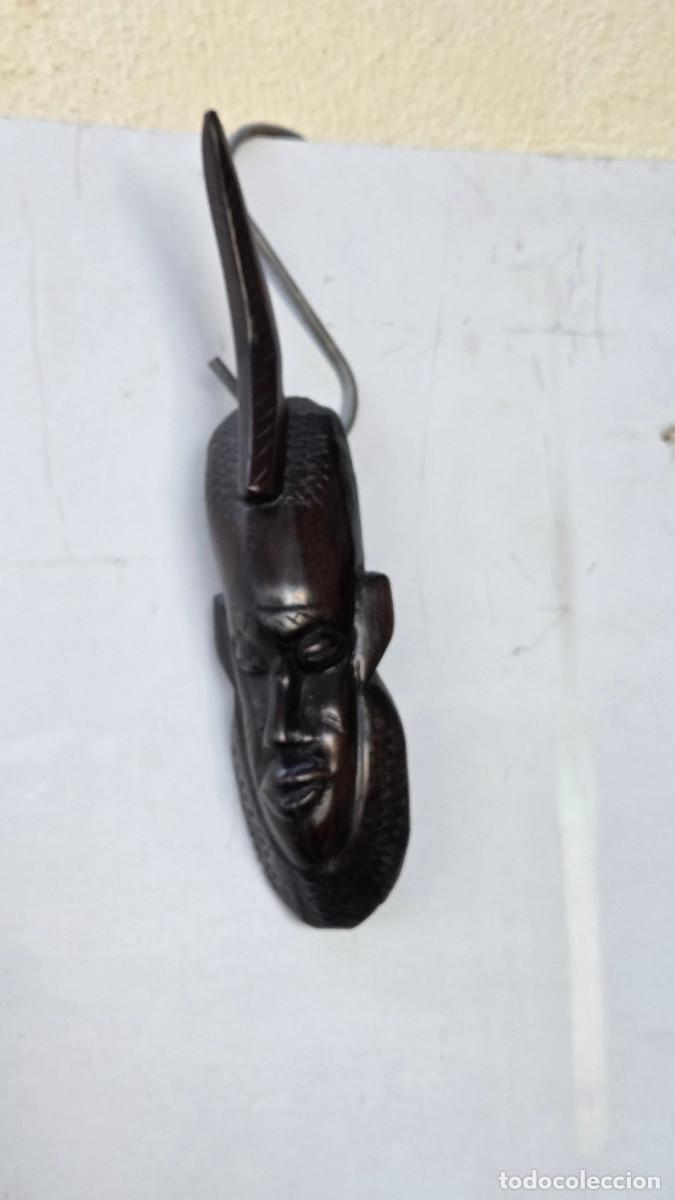 Vintage: mascara africana de madera noble - Foto 3