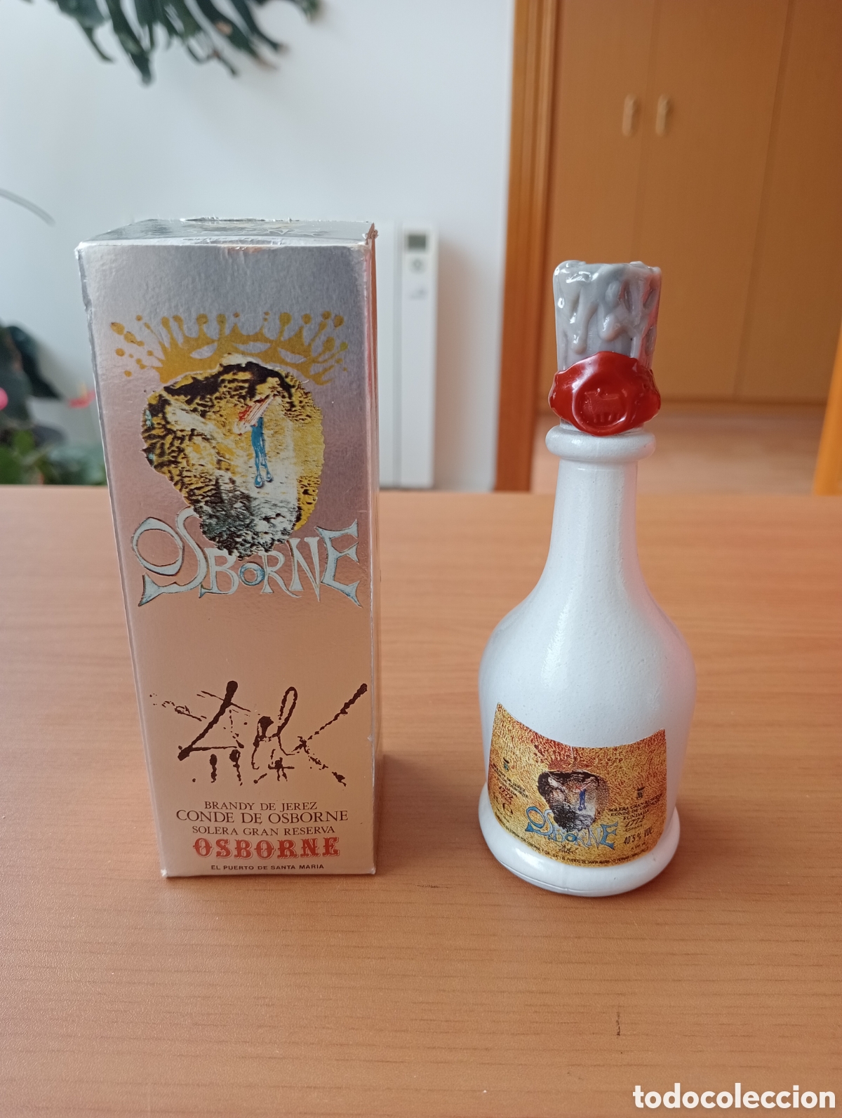 Vintage: Botella brandy Conde de Osborne miniatura