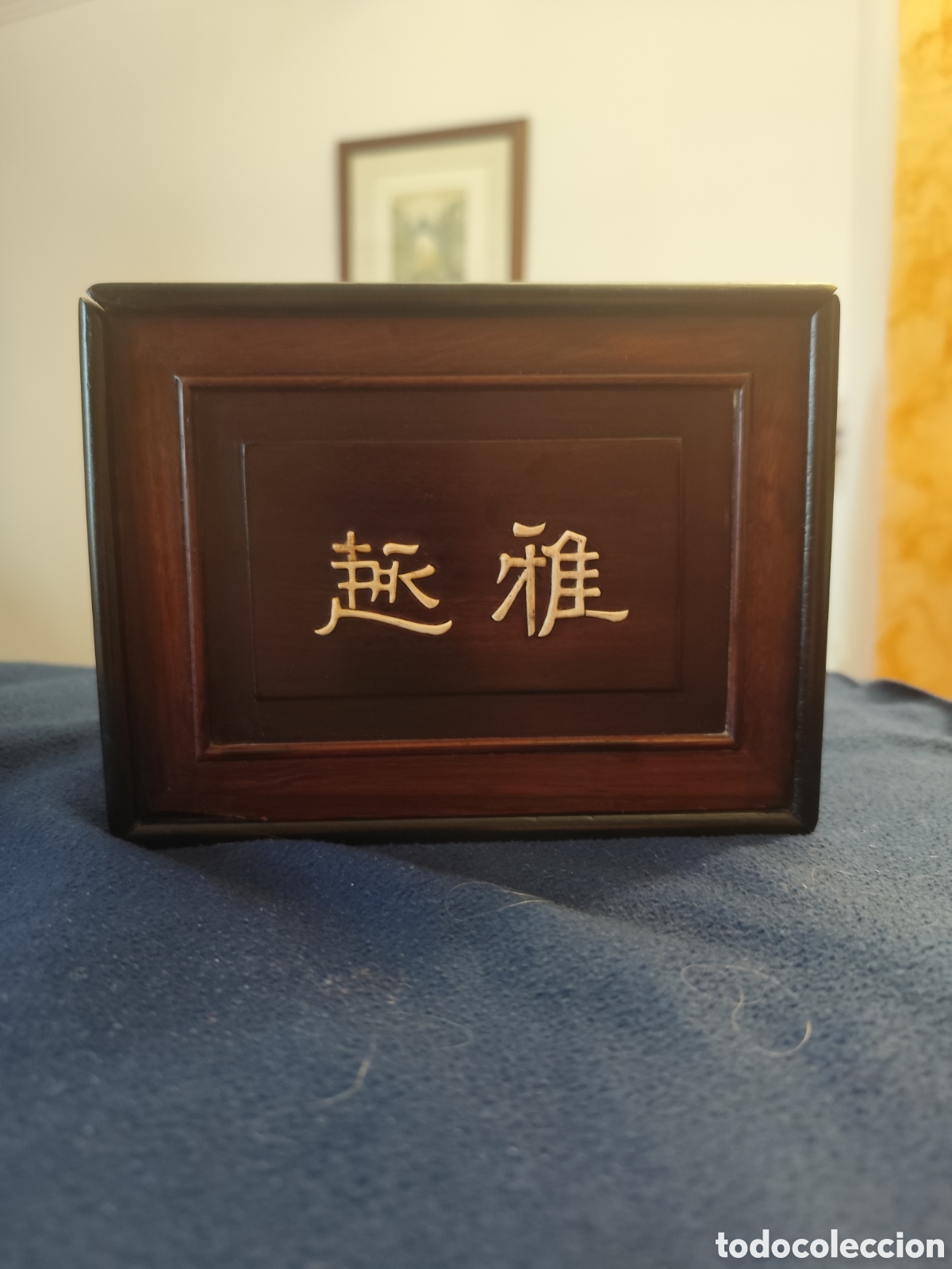 Vintage: Mahjong antiguo en estuche de madera oscuro con cajones y un asa met&aacute;lica superior piezas artesanale