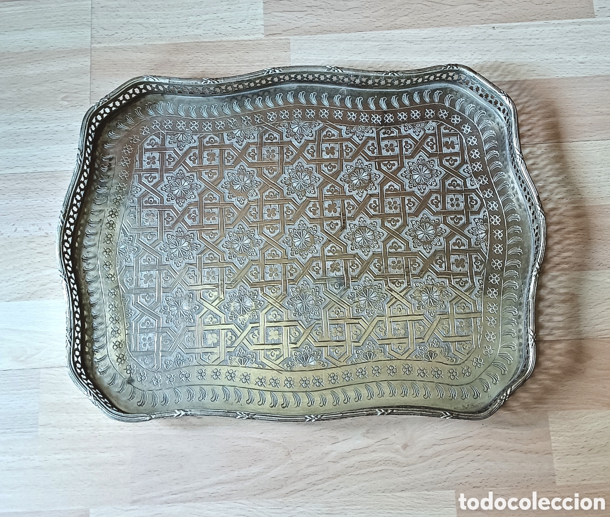 Vintage: Gran bandeja de alpaca plateada labrada a mano 46*34 cm