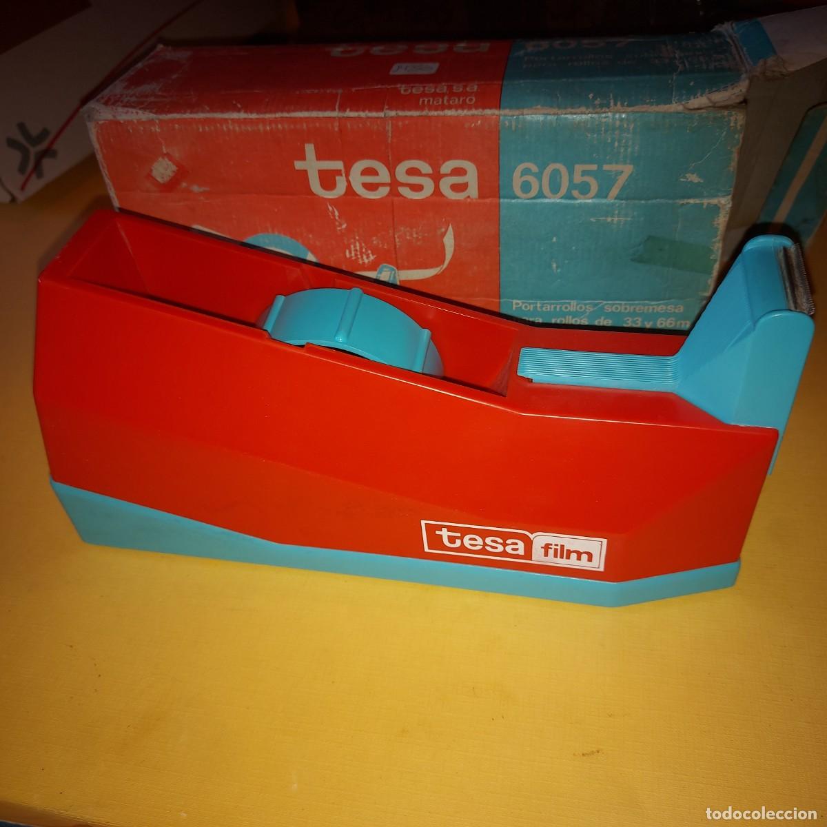 Vintage: Portarrollos Tesa Film 6057 Dispensador de celo, de pl&aacute;stico duro color naranja. Tesa SA Matar&oacute;